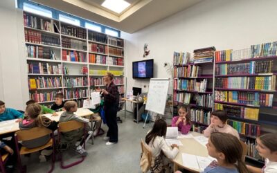 Projekt „Čitajmo i pričajmo 2“ – nastavak uspješne suradnje OŠ Plokite i Gradske knjižnice